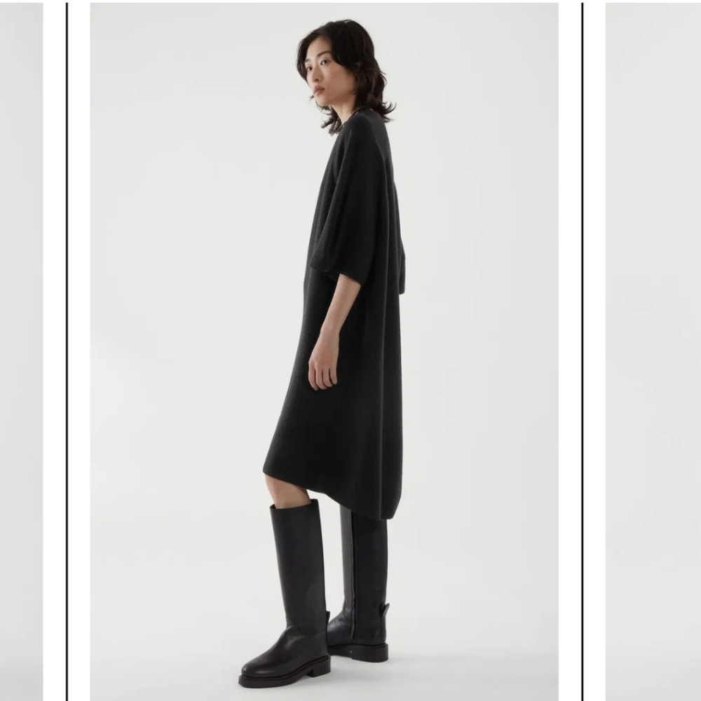 Elegant Black Knit Dress